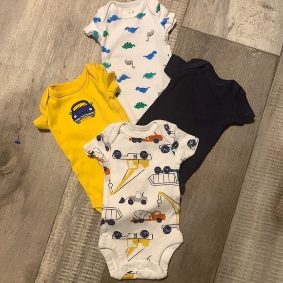 Lot of 4 CHILD OF MINE/CARTERS one‎ piece body suit- size PREEMIE - Picture 1 of 9